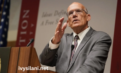 victor davis hanson net worth